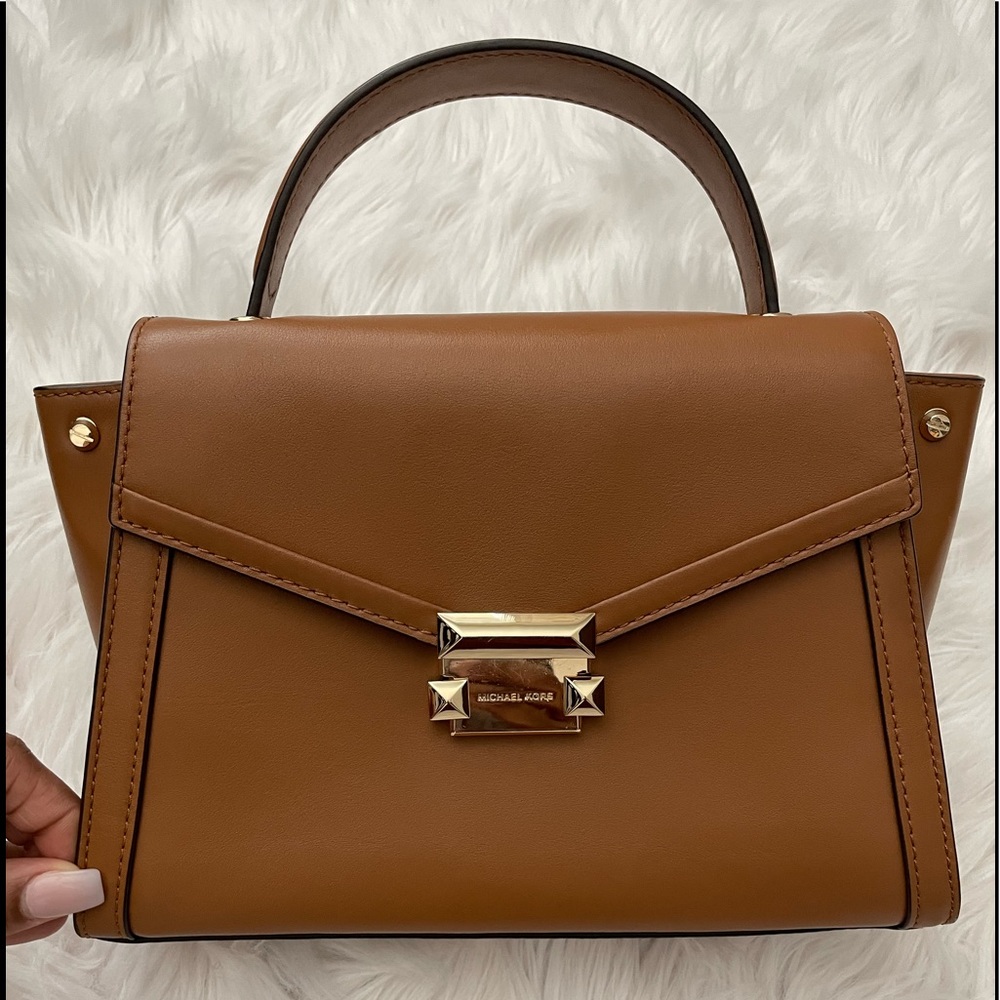 Michael Kors Medium Messenger